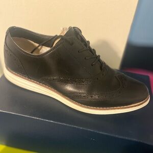 Black Cole Haan Oxfords